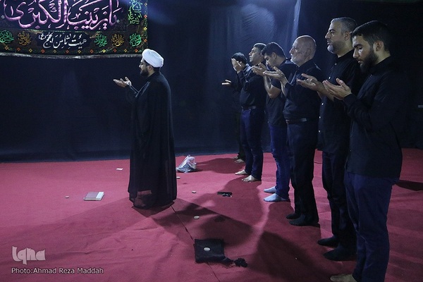 شب پنجم محرم در هیئت لثارات الحسین (ع) شیراز‎‎