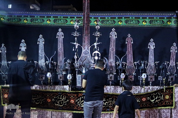 شب پنجم محرم در هیئت لثارات الحسین (ع) شیراز‎‎