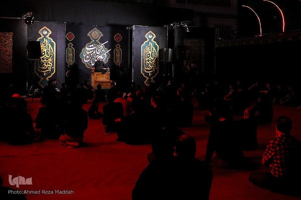 شب پنجم محرم در هیئت لثارات الحسین (ع) شیراز‎‎
