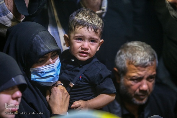 وداع با پیکر مطهر شهید مدافع حرم عباس آسمیه در معراج شهدا