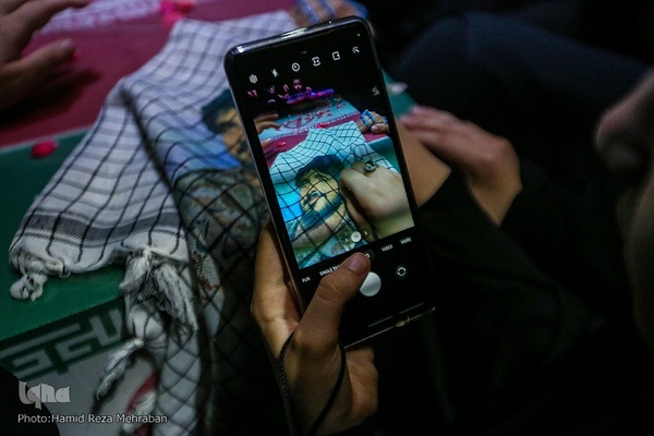 وداع با پیکر مطهر شهید مدافع حرم عباس آسمیه در معراج شهدا