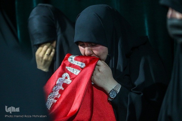 وداع با پیکر مطهر شهید مدافع حرم عباس آسمیه در معراج شهدا