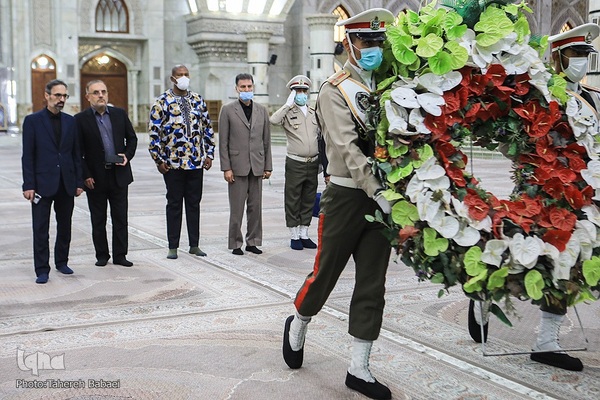 همایش سوگواره « احلی من‌العسل»