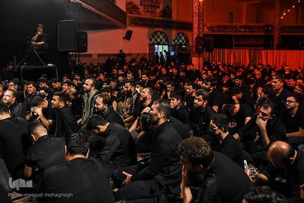 آیین عزاداری شب ششم محرم مسجد امام حسین(ع) سمنان