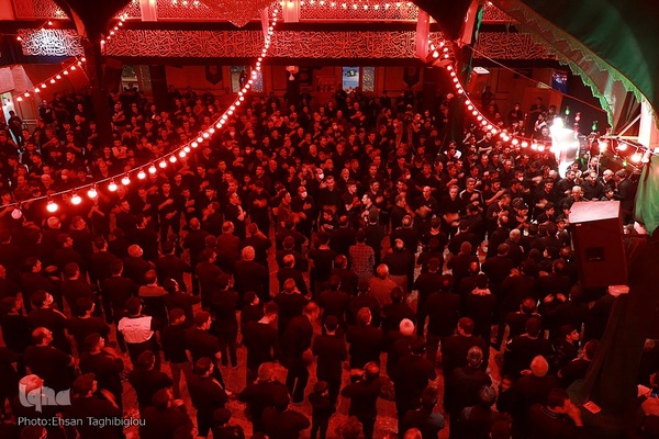 عزاداری شب ششم محرم حسینیه اعظم زنجان‎‎