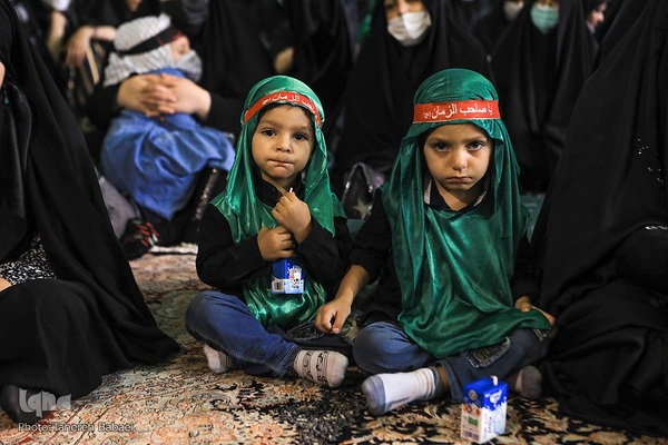 حسینیه ایران؛ سوگواره شیرخوارگان حسینی در مهدیه تهران