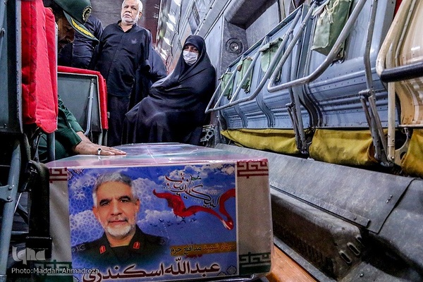 استقبال از پیکر مطهر شهید مدافع حرم «شهید عبدالله اسکندری» در شیراز‎‎
