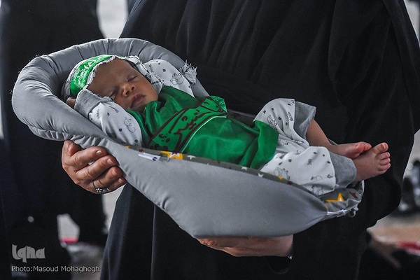 حسینیه ایران؛ سوگواره شیرخوارگان حسینی در مصلی سمنان