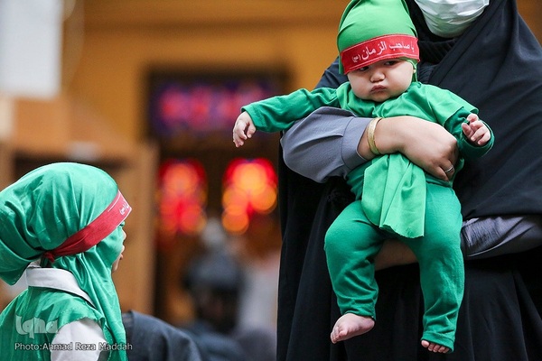 حسینیه ایران؛ سوگواره شیرخوارگان حسینی در حرم شاهچراغ