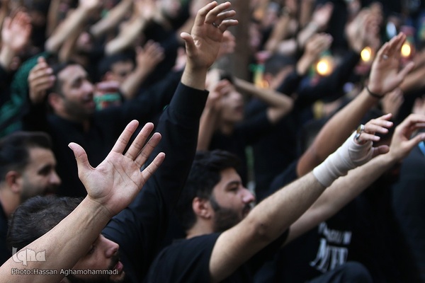 مراسم عزاداری روز هفتم محرم در قطعه 40 (سرداران بی پلاک) بهشت زهرای تهران