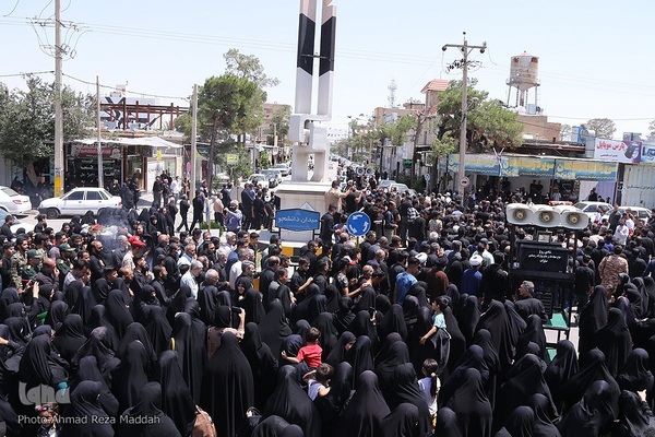 آئین وداع با پیکر شهید عبدالله اسکندری در شهرستان خرامه