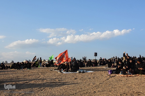 مراسم عزاداری تاسوعای حسینی در کویر «خوریان» سمنان