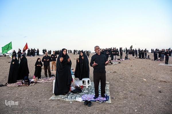 مراسم عزاداری تاسوعای حسینی در کویر «خوریان» سمنان
