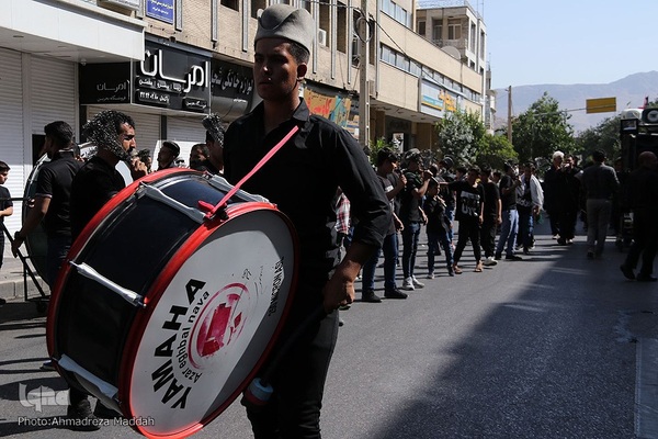 عزاداری قشقایی‌ها در تاسوعای حسینی شیراز