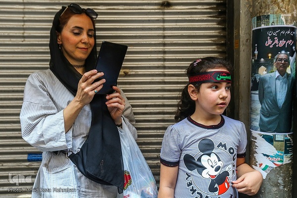 حسینیه ایران؛ عزاداری ظهر تاسوعا در بازار تهران