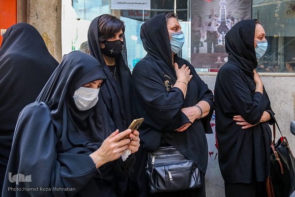 حسینیه ایران؛ عزاداری ظهر تاسوعا در بازار تهران