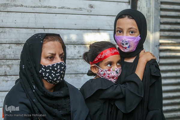 حسینیه ایران؛ عزاداری ظهر تاسوعا در بازار تهران