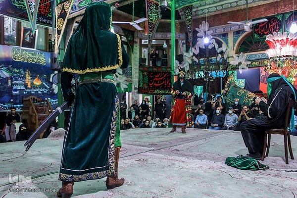 حسینیه ایران؛ تاسوعای حسینی در تکیه تجریش