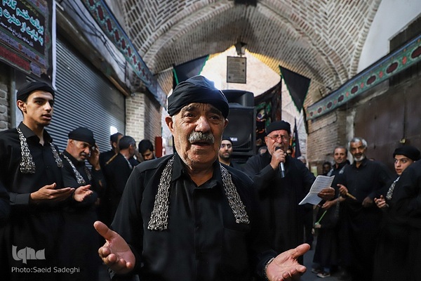 حسینیه ایران؛ تاسوعای حسینی در بزرگ‌ترین بازار سرپوشیده جهان