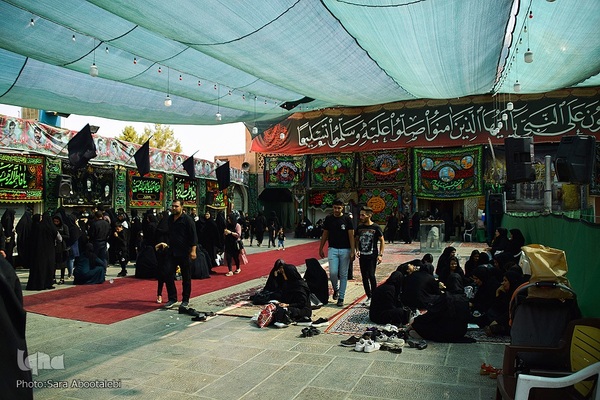 حسینیه ایران؛ چهل منبران در اصفهان‎‎