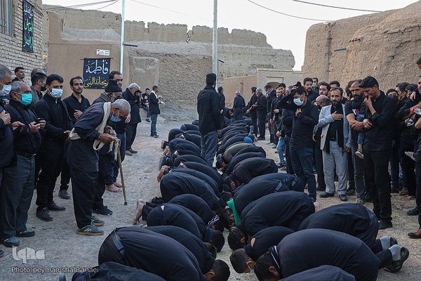 حسینیه ایران؛ آیین سنتی «زار خاک» در روستای قورتان