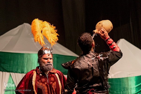 حسینیه ایران؛ نمایش شام غریبان در کرج‎‎