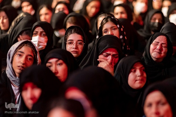 حسینیه ایران؛ نمایش شام غریبان در کرج‎‎