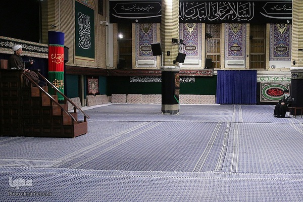 آخرین شب عزاداری حضرت اباعبدالله الحسین (ع) با حضور رهبر انقلاب اسلامی در حسینیه امام خمینی (ره)