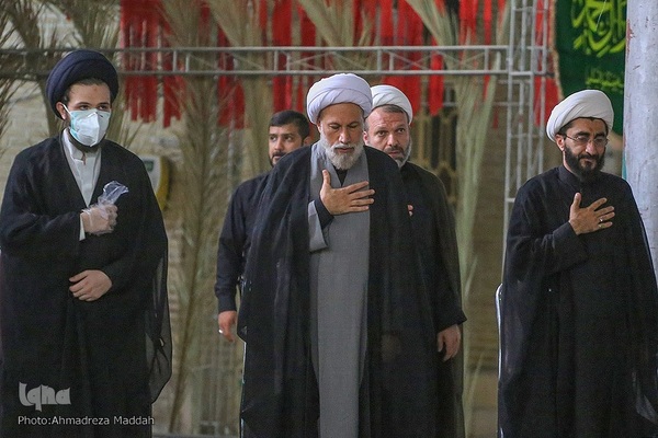 دسته عزاداری طلاب و روحانيون شیراز در سومين روز شهادت امام حسین(ع)