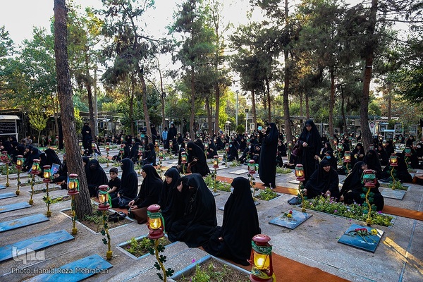 محفل سالانه همسران شهدای مدافع حرم و امنیت