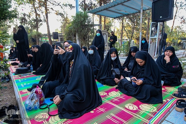 محفل سالانه همسران شهدای مدافع حرم و امنیت