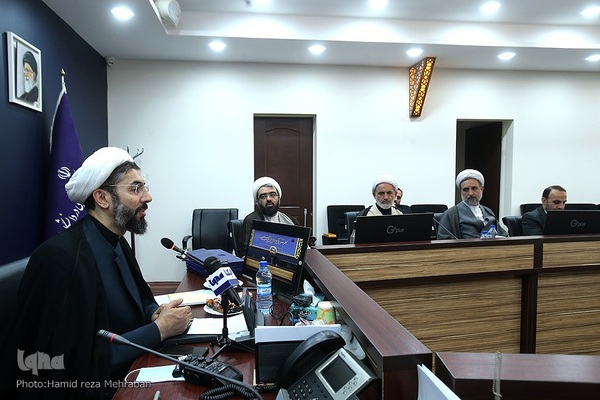 هفتاد و پنجمین نشست شورای هماهنگی فعالیت‌های قرآن و عترت دانشگاه‌های کشور