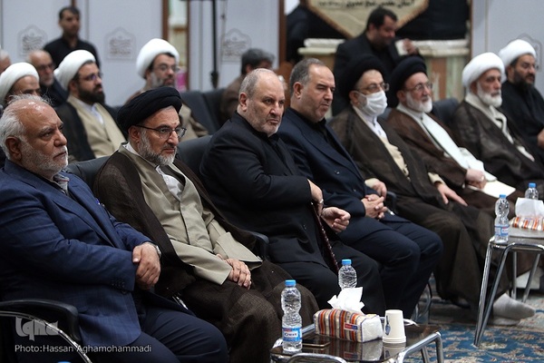 اولین همایش ملی موکب داران حسینی «قدم‌های آسمانی» در بقعه شیخ صدوق شهر ری