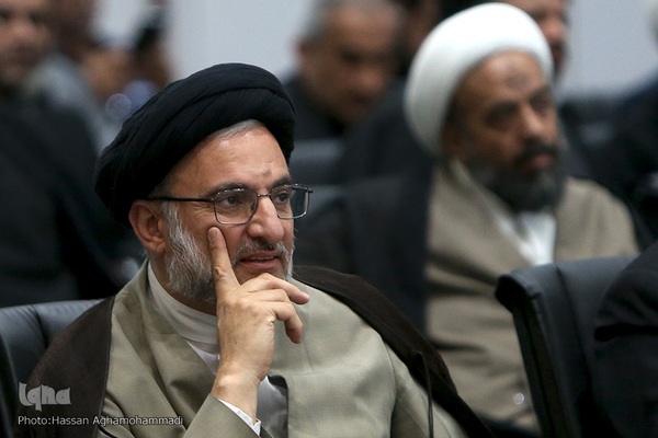 حجت‌الاسلام والمسلمین مهدی خاموشی، رئیس سازمان اوقاف و امور خیریه
