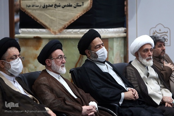 اولین همایش ملی موکب داران حسینی «قدم‌های آسمانی» در بقعه شیخ صدوق شهر ری