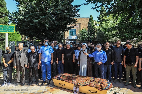 مراسم تشییع پیکر «بابک برزویه»