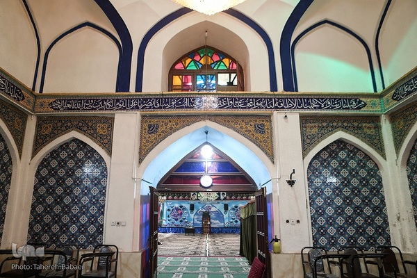 افراشته فیروزه‌ای؛ مسجد آقامحمود
