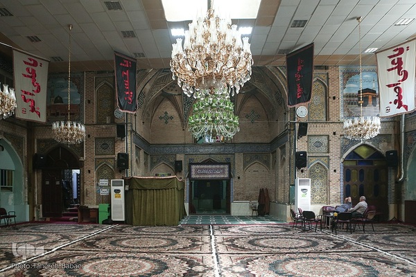 افراشته فیروزه‌ای؛ مسجد آقامحمود
