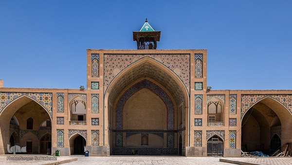 افراشته فیروزه‌ای؛ مسجد حکیم یا مسجد جورجیر