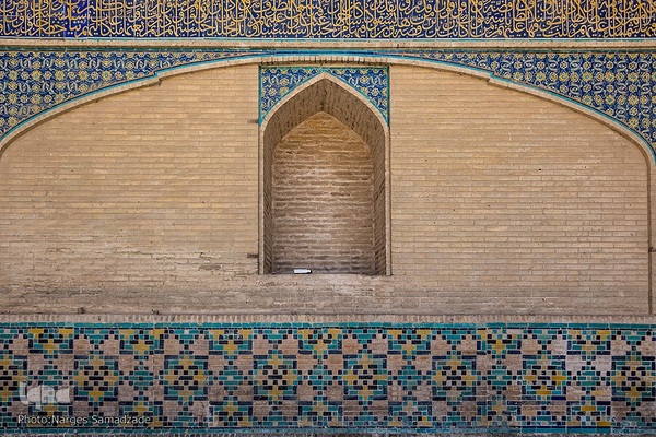 افراشته فیروزه‌ای؛ مسجد حکیم یا مسجد جورجیر