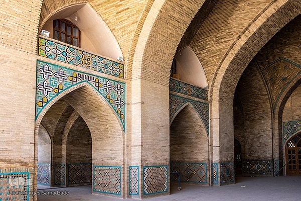 افراشته فیروزه‌ای؛ مسجد حکیم یا مسجد جورجیر