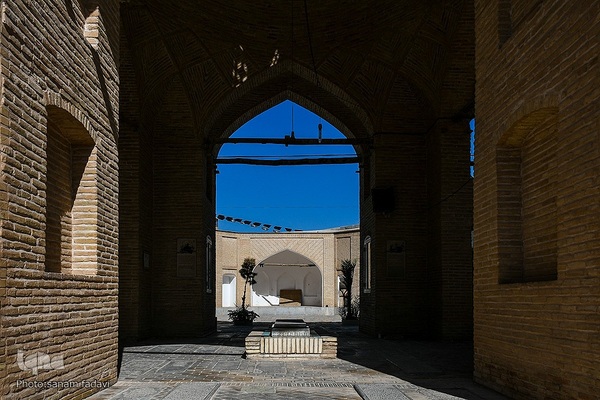 افراشته فیروزه‌ای؛ مسجد رکن الملک اصفهان‎‎