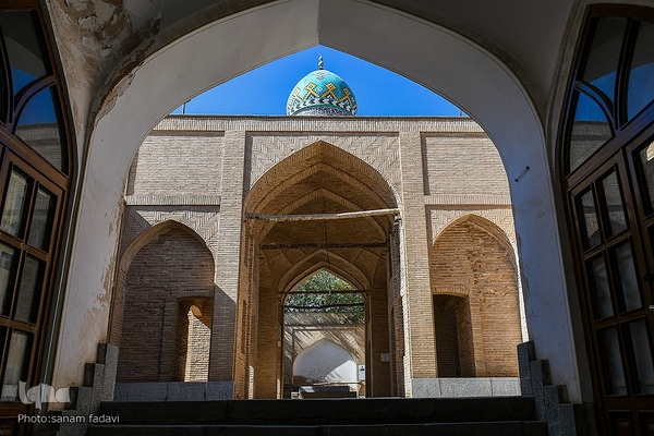 افراشته فیروزه‌ای؛ مسجد رکن الملک اصفهان‎‎