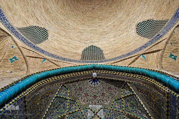 افراشته فیروزه‌ای؛ مسجد رکن الملک اصفهان‎‎