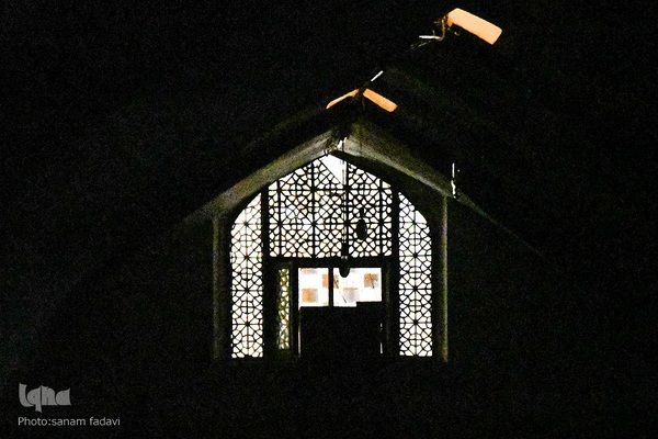 افراشته فیروزه‌ای؛ مسجد جامع اصفهان