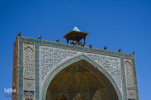 افراشته فیروزه‌ای؛ مسجد جامع اصفهان