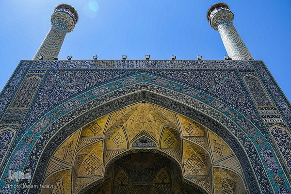 افراشته فیروزه‌ای؛ مسجد جامع اصفهان