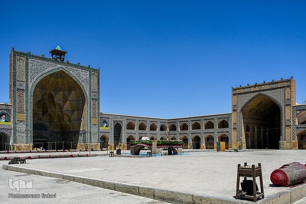 افراشته فیروزه‌ای؛ مسجد جامع اصفهان