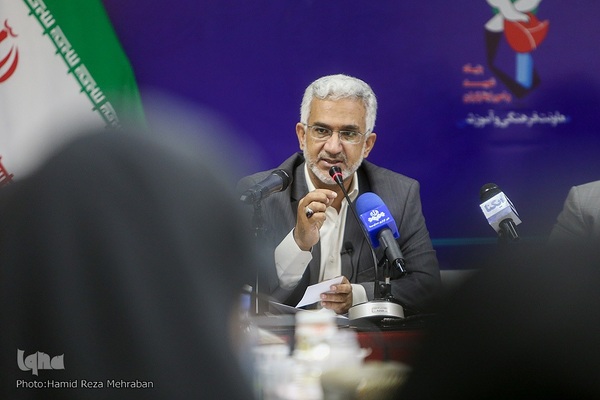 نشست خبری عبدالرضا عباسپور معاون بهداشت و درمان بنیاد شهید