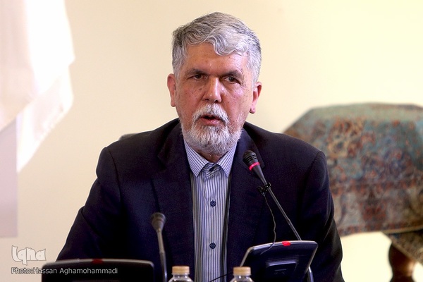 سیدعباس صالحی، نماینده ولی فقیه و مدیر مسئول روزنامه اطلاعات